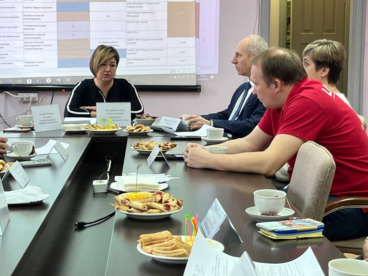 Круглый стол: от побед на чемпионатах – к карьерному росту